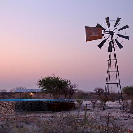 Etosha Trading Post Campsite Okaukuejo Exterior foto