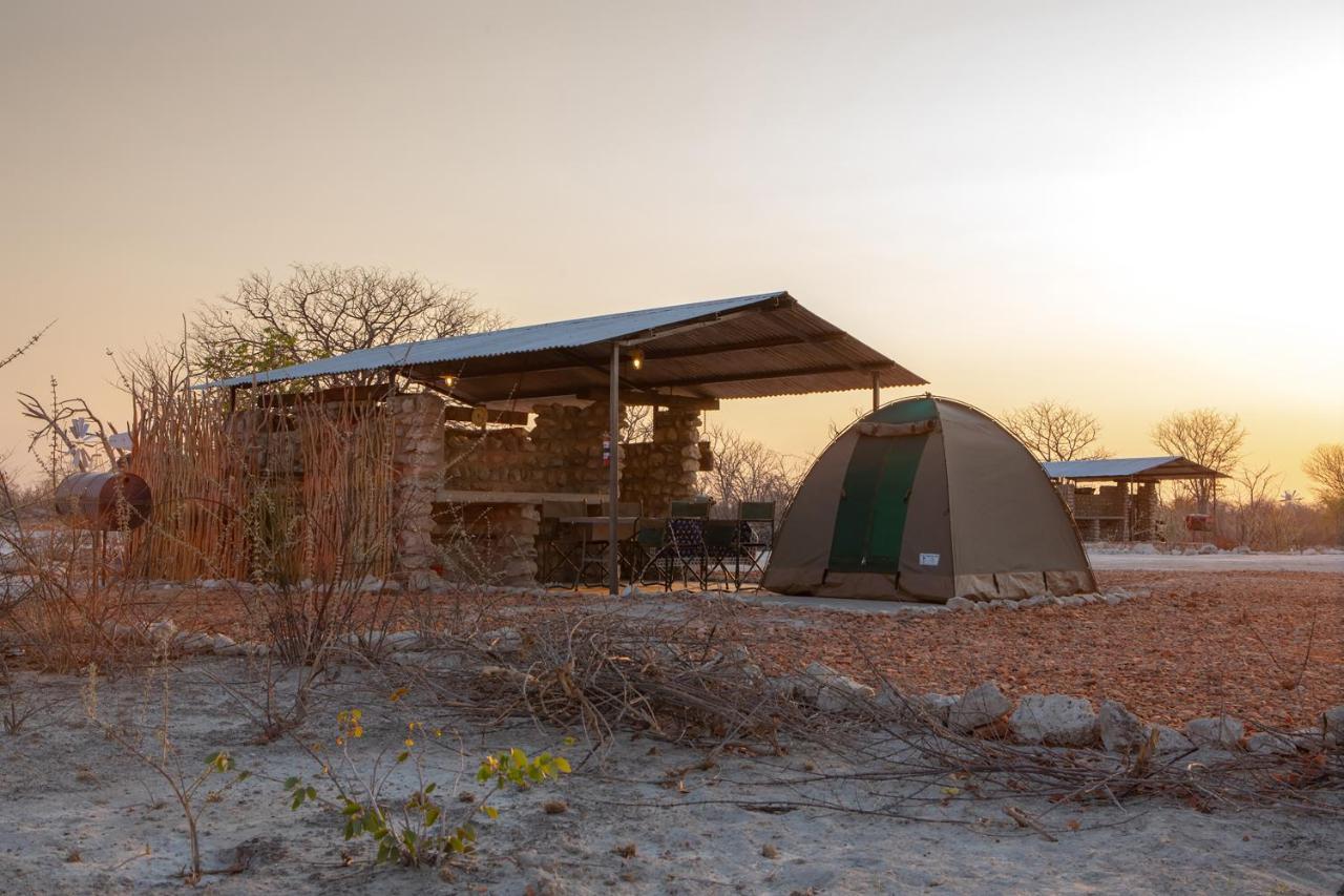 Etosha Trading Post Campsite Okaukuejo Exterior foto