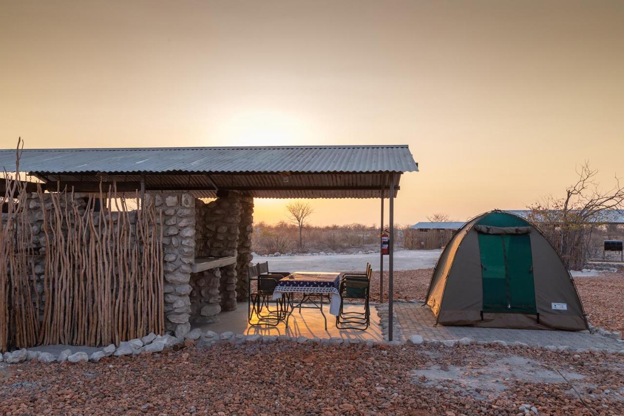 Etosha Trading Post Campsite Okaukuejo Exterior foto